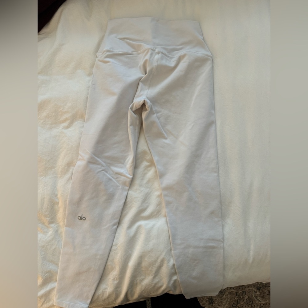Aloe yoga, ankle length leggings, never worn size small